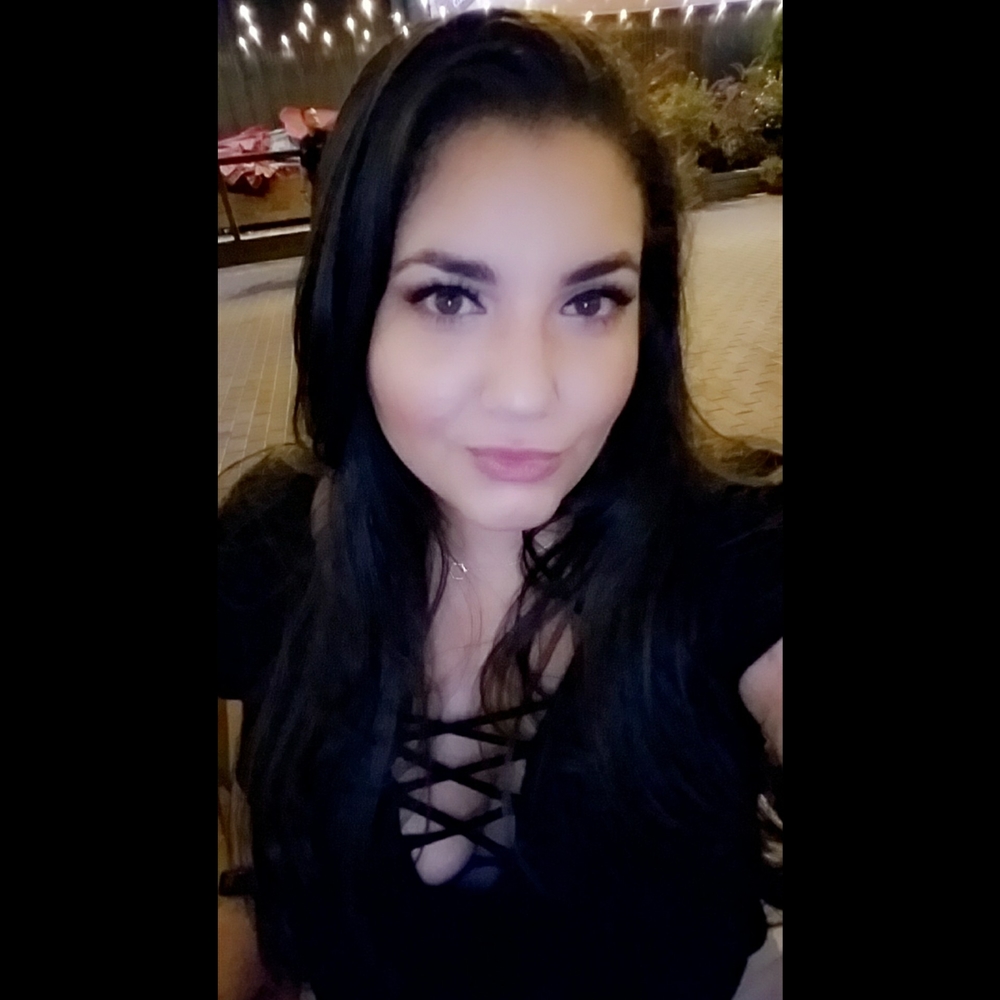 Meet your Posher, Marissa